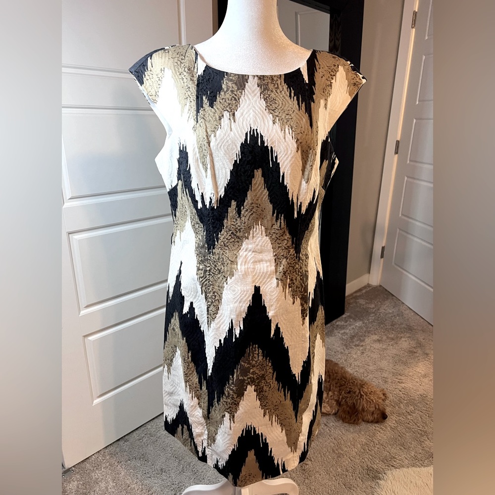 RB Collection Aztec Chevron Sheath Dress, size 8